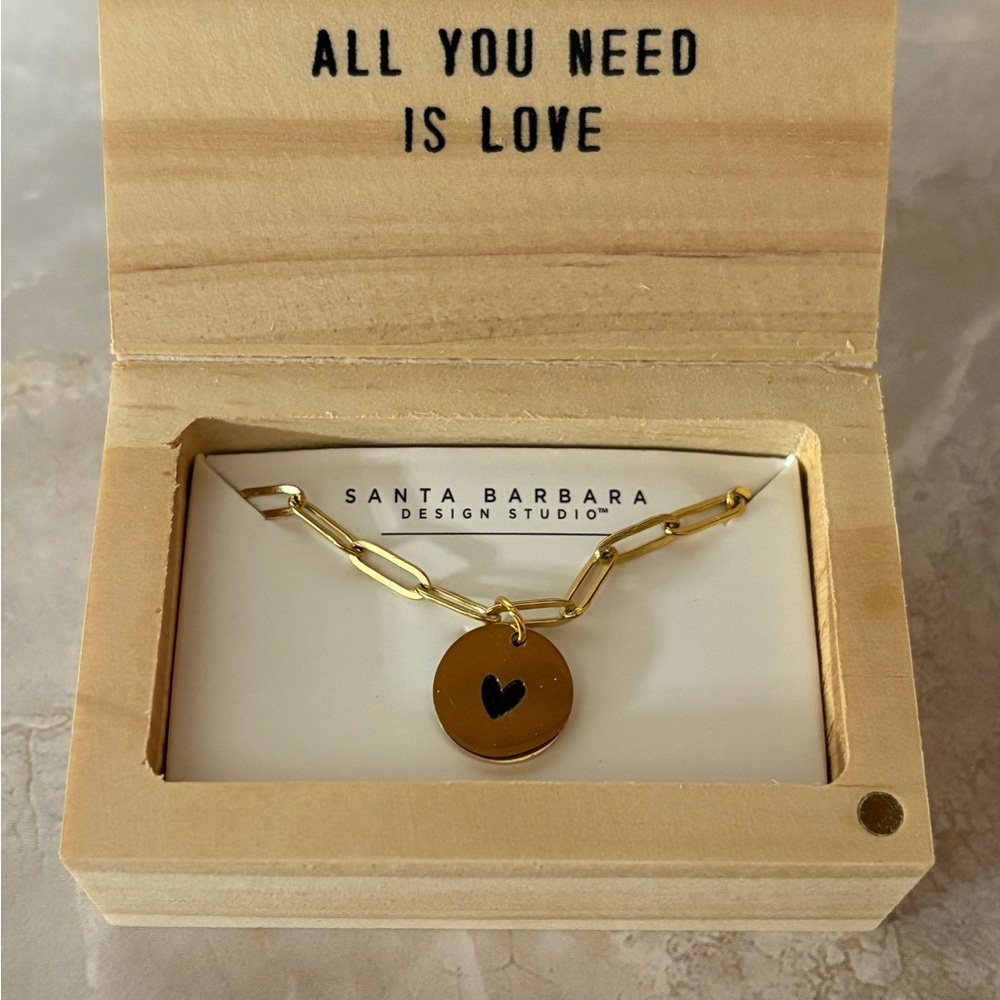 Chain link necklace Gold pendant necklace with heart - Picture 4 of 4